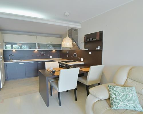 Mieszkanie 2 pokojowe, taras, m.post. i komórka