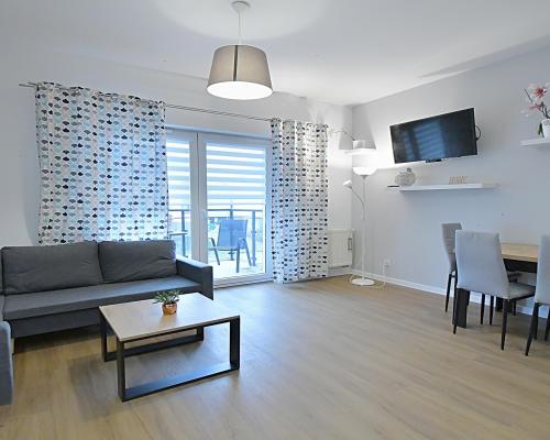 2 pokoje z balkonem, Wrocław-Wojszyce. m.postojowe