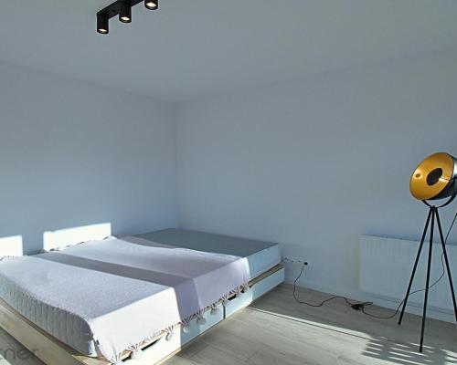 4 pokoje w spokojnej okolicy, 2 miejsca postojowe