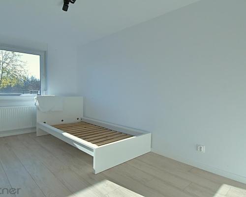 4 pokoje w spokojnej okolicy, 2 miejsca postojowe