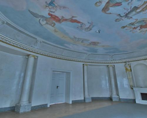 XVIII wieczny pałac w sercu Wrocławia na sprzedaż