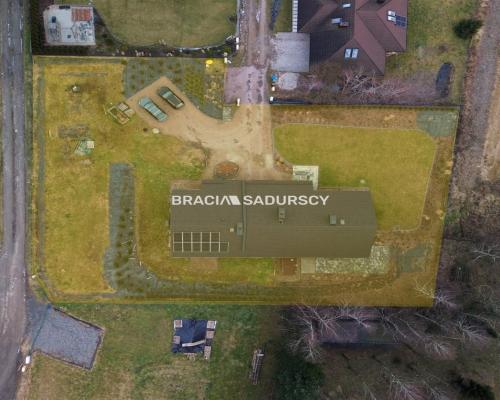 Głogoczów, pięknie położone nieruchomości, 2 domy