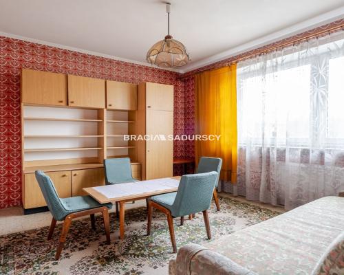 Dom wolnostojący w doskonałej lokalizacji