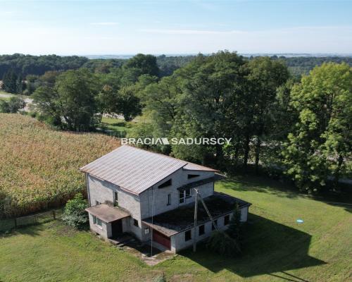 Sieradzice gmina Kazimierza Wielka 2 domy