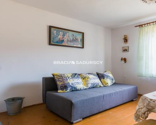 działka z domem w Naramie