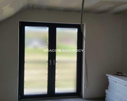 Nowoczesny dom jednorodzinny w Bolechowicach