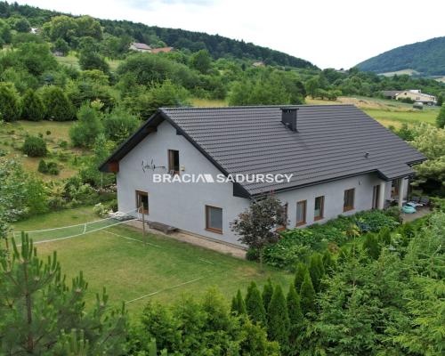 Dom z widokiem na jezioro