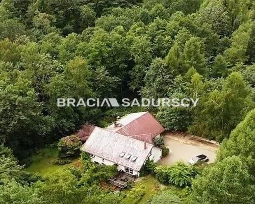 Grajów, okolice Wieliczki, dom wolnostojący