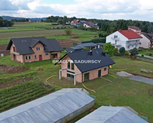 DOM JAWCZYCE 4 SYPIALNIE 100 M2 PREMIUM 2025