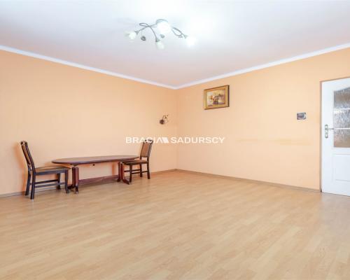 Dom gotowy do zamieszkania lub adaptacji