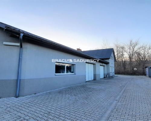 Budynek usługowy z zapleczem biurowym! Nowa Huta
