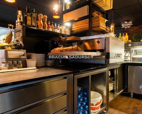 Dochodowa restauracja do odstąpienia