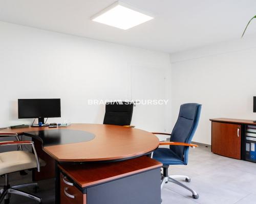 nowy lokal biurowo usługowy 110 m2 Sakwina