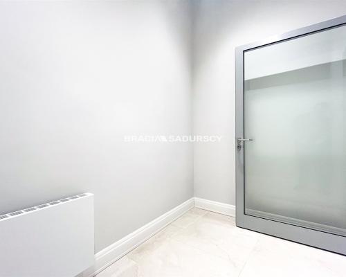 Lokal usługowy w sercu Krakowa – Karmelicka