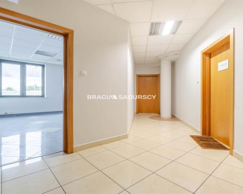 lokal biurowy 44 m2 Prądnik Biały biurowiec