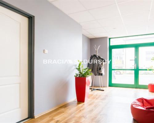 Lokal użytkowy, Żabiniec, ulica Konecznego