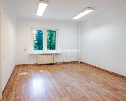 Lokal biurowy, 6 pomieszczeń
