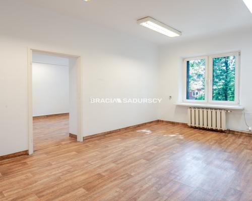 Lokal biurowy, 6 pomieszczeń
