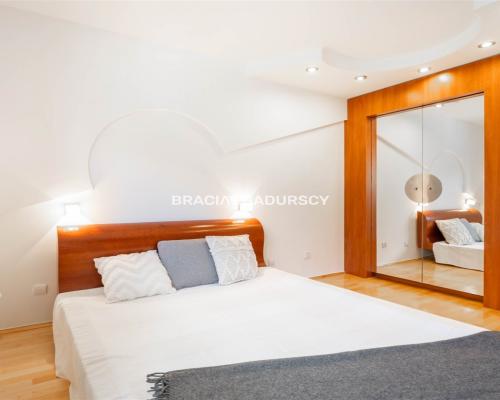 SŁONECZNE, ZADBANE 2-POKOJOWE, MIEJSCE PARKINGOWE