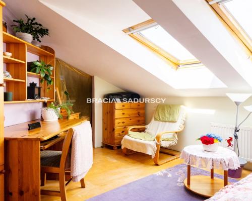 4-pok, Ruczaj,dobra lokalizacja,dwupoziomowe