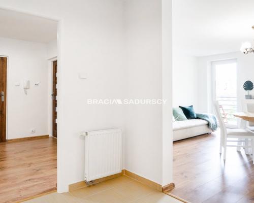 2-POKOJOWE Z DUŻYM BALKONEM, MIEJSCE PARKINGOWE