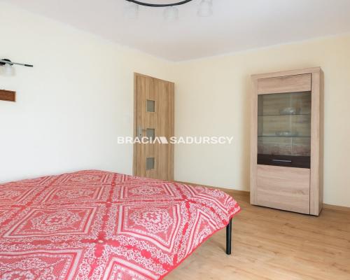 3 pokoje - 49,5m2 - Dębskiego, dobra cena, parking