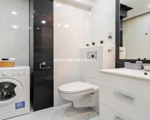 3 pok z osobną kuchnią - 29 Listopada.