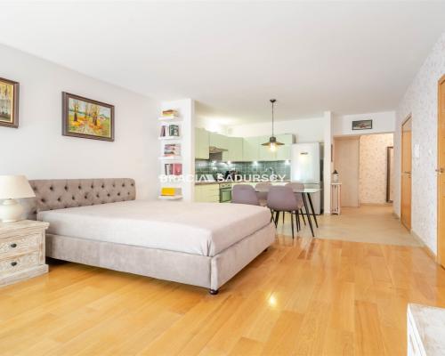 KLIMATYCZNE - KAMERALNY OGRÓD - WOLA JUSTOWSKA