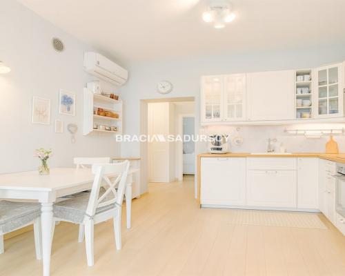 Bardzo ładne na os.Krakowiaków