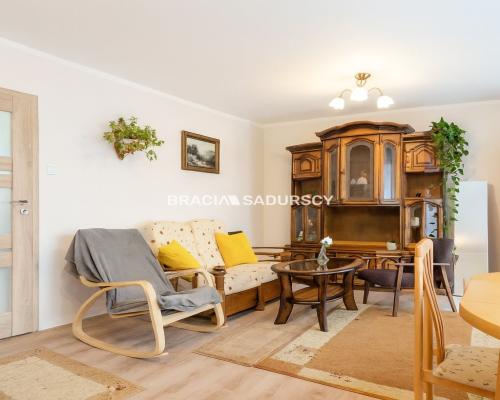 2 pok z osobną kuchnią ul. Narutowicza