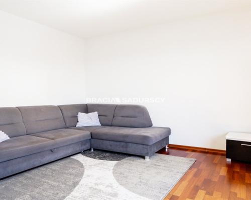 Zadbana Kawalerka z balkonem