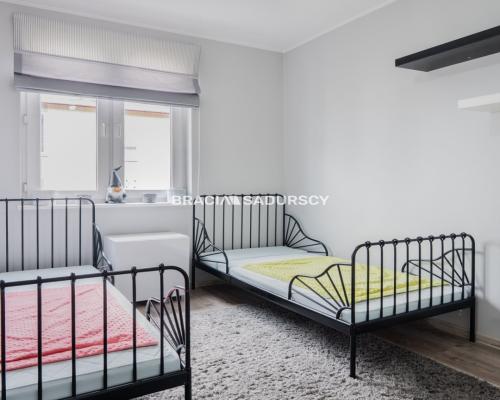 2 niezależne pokoje/garaż/kom.lok/Górka Narodowa