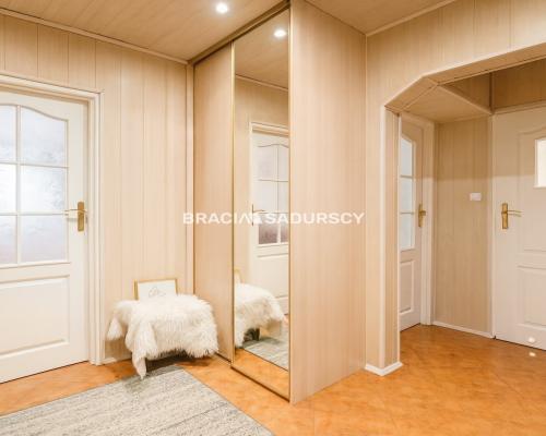 Przytulne 2 pok z osobną Kuchnią os. Oświecenia.