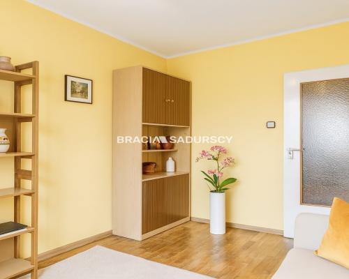 4-pok mieszkanie, 2 balkony i piwnica - Kurdwanów