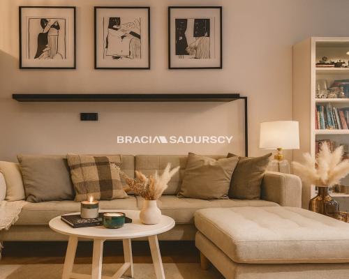 3-pok z ogródkiem/Wola Duchacka/2020/garaż