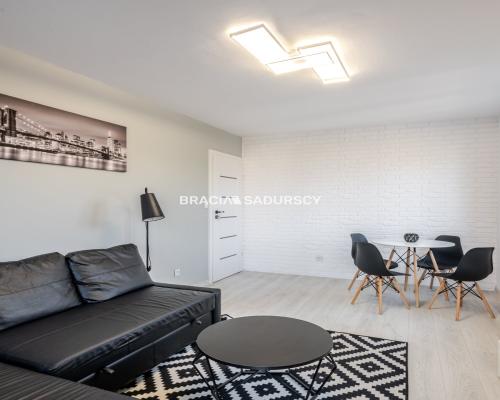 3-pok mieszkanie o dobrym rozkładzie/Ruczaj/Obozow