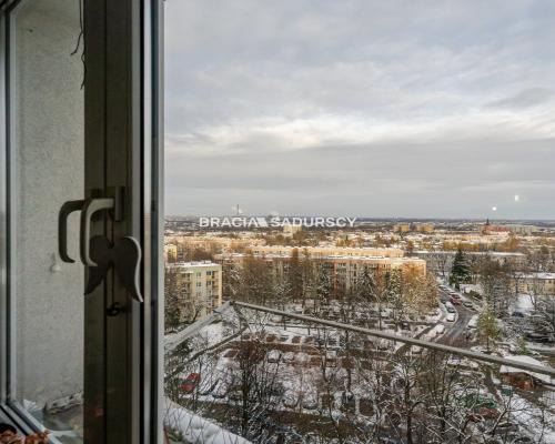 Szybko sprzedamy. Spółdzielców dwa pokoje.