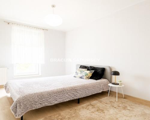 Nowe budownictwo, Radzikowskiego. Z windą.