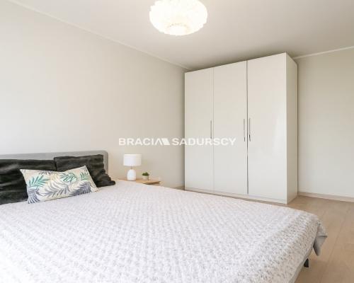 Nowe budownictwo, Radzikowskiego. Z windą.