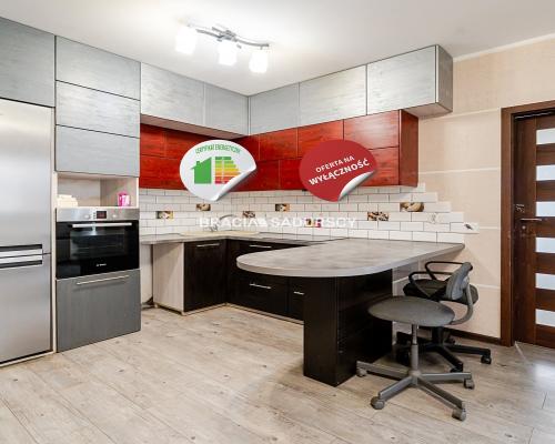 3pok do remontu/ul.Na Zakolu wisły/ duzy balkon