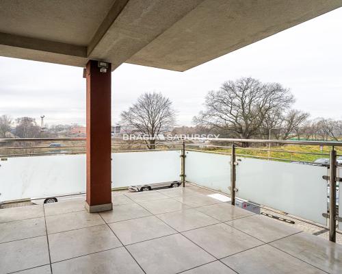 3pok do remontu/ul.Na Zakolu wisły/ duzy balkon