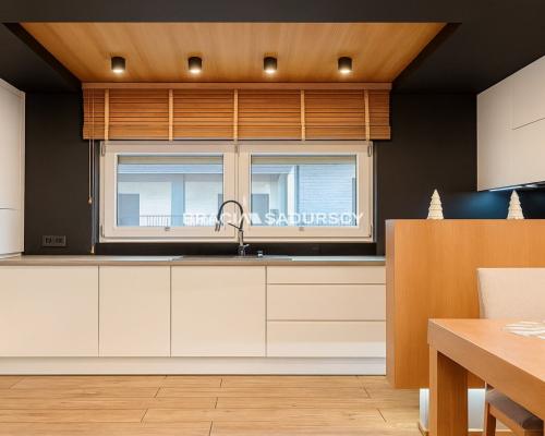 Ekskluzywne mieszkanie z ogrodem i parkingiem