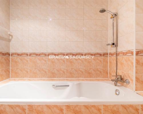 Mieszkanie w kamienicy 82 m2 stare miasto,poddasze