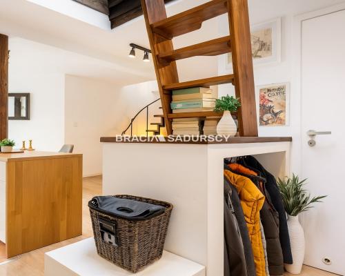 Stylowe poddasze 3-pokojowe w sercu Kazimierza