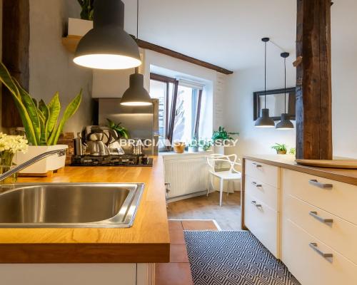 Stylowe poddasze 3-pokojowe w sercu Kazimierza