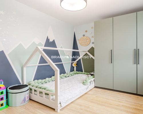 4 pok Mieszkanie 73m z ogródkiem 60m Modlniczka