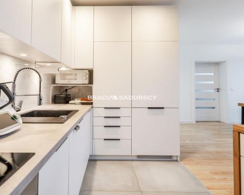 4 pok Mieszkanie 73m z ogródkiem 60m Modlniczka