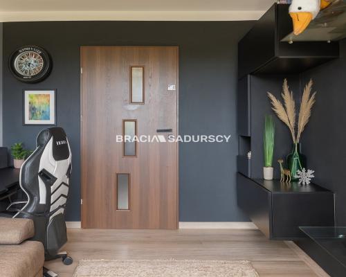 63 m² | 4 niezależne pokoje | Osiedle Krakowiaków