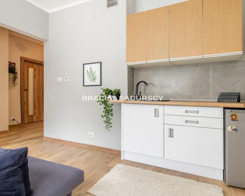 62,2 m2 w bloku z własnym terenem zielonym