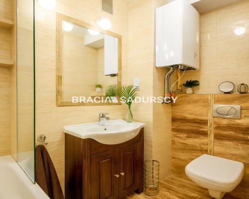 Wieliczka – dwupoziomowe mieszkanie 74 m²